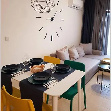 Apartament Kavatsi *